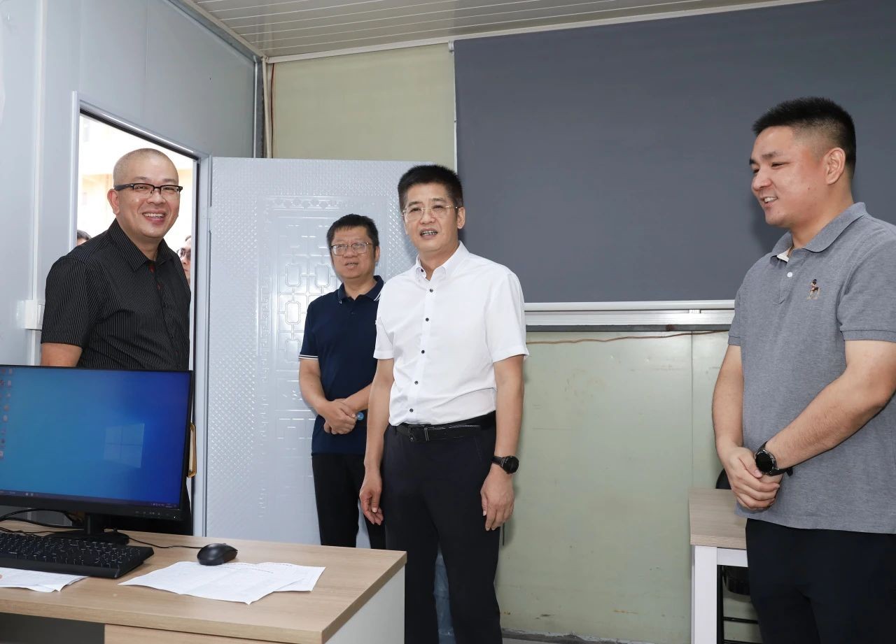 葡京娱乐场
委主要领导调研府东路北延伸段项目征迁前期准备工作